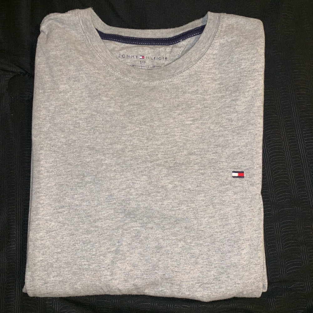 Tommy Hilfiger men’s basic t shirt